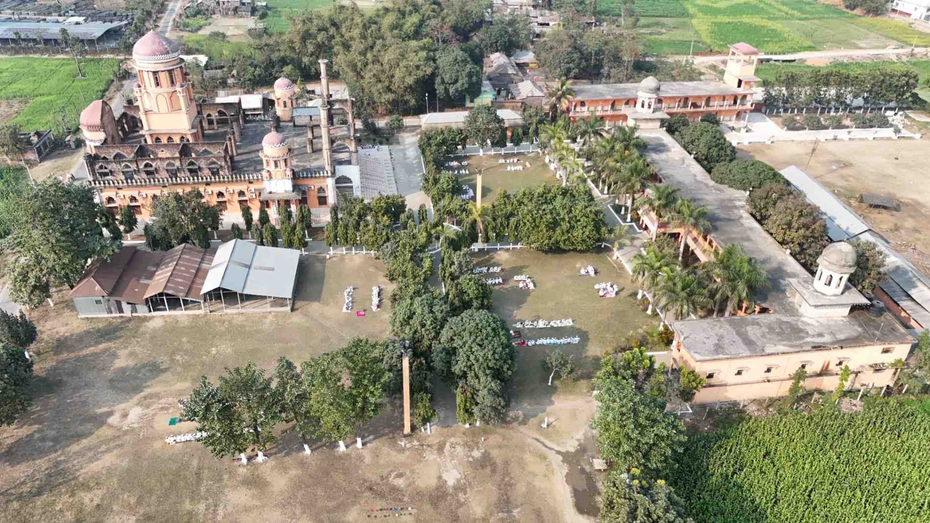 جامعہ کی تصویر 1