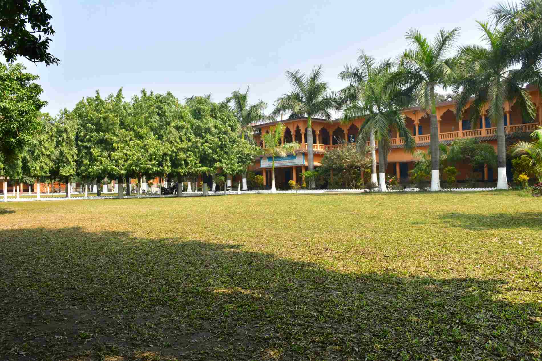 جامعہ کی تصویر 19
